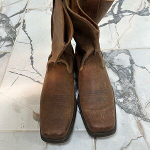 Ariat Men's Distressed Brown Western Boots Size 10 EE